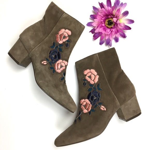 steven by steve madden keene kitten heel bootie